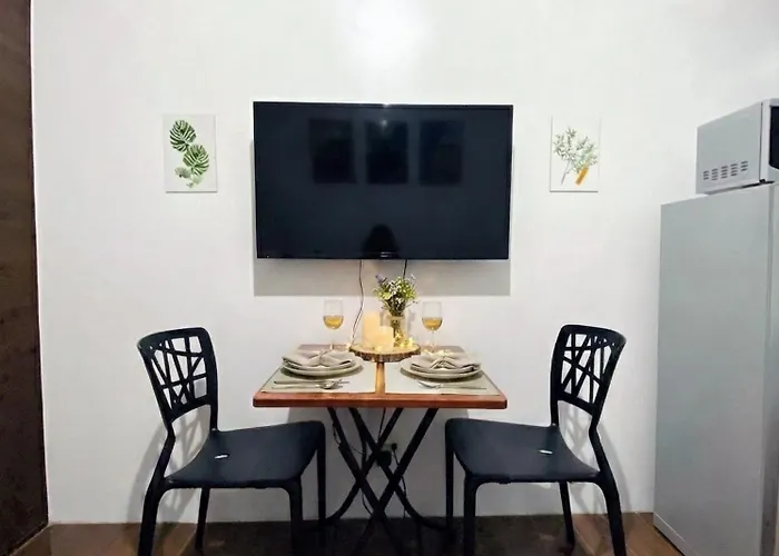 Air Residences 28f Balcony Wifi Netflix Apartment Manila