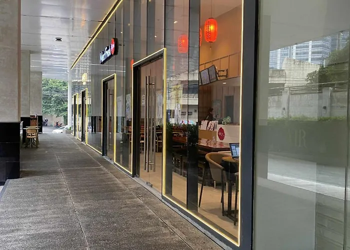 Apartment Air Residences 28f Balcony Wifi Netflix Manila
